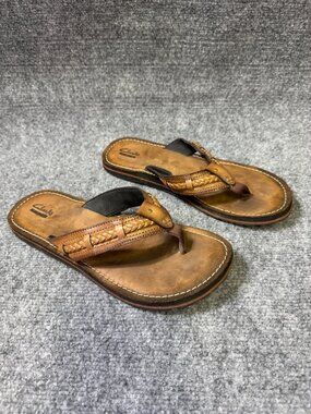 Clarks Womens Leather Flip Flops Size 10 Brown Braided Strap Casual Sandals